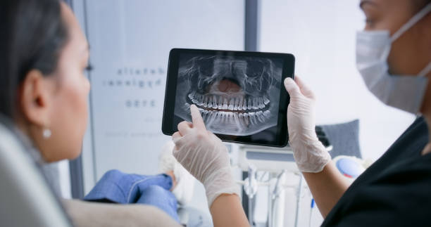 Licensed Tooth Extraction service in Harper Woods, MI - Smile Center Dentistry